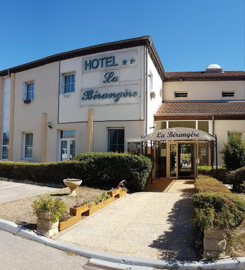 Hotel La Berangere เปรูจส์ ภายนอก รูปภาพ
