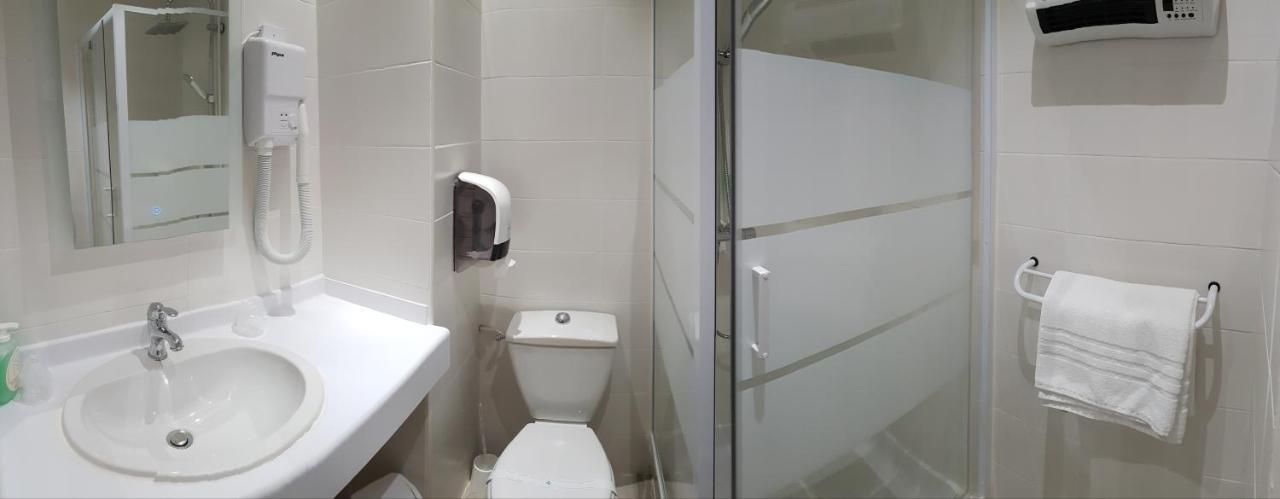 Hotel La Berangere เปรูจส์ ภายนอก รูปภาพ