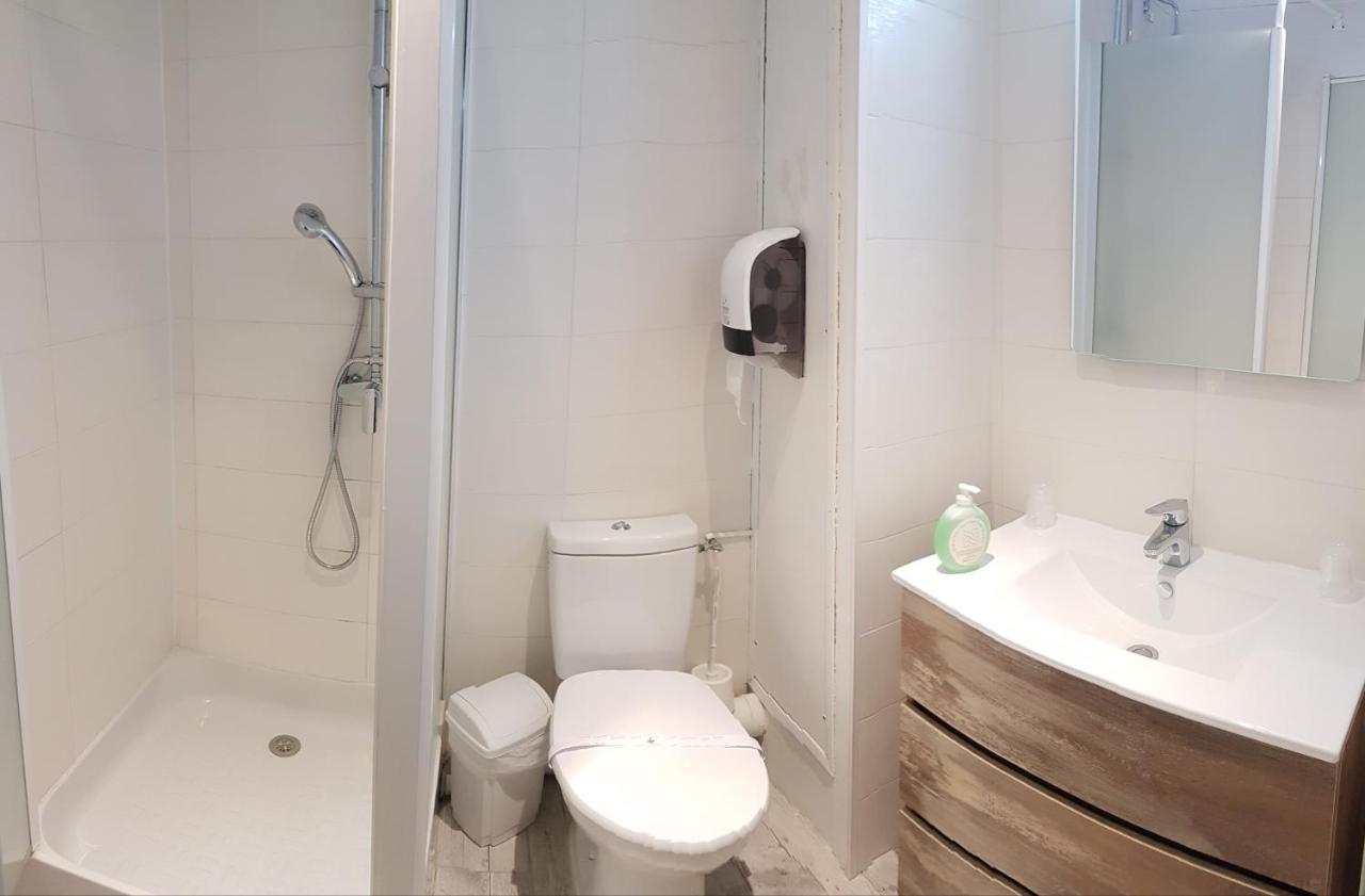 Hotel La Berangere เปรูจส์ ภายนอก รูปภาพ